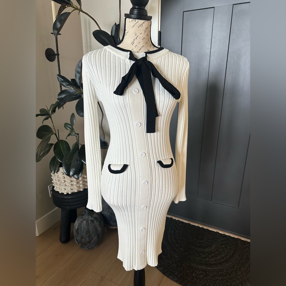 URBAN REVIVO Long Sleeve Cream Dress with Black Details